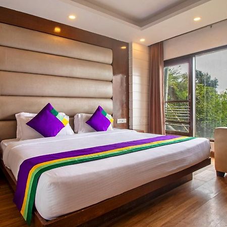 Treebo Premium Queen Of Hills Near Mall Road Mussoorie Exterior foto