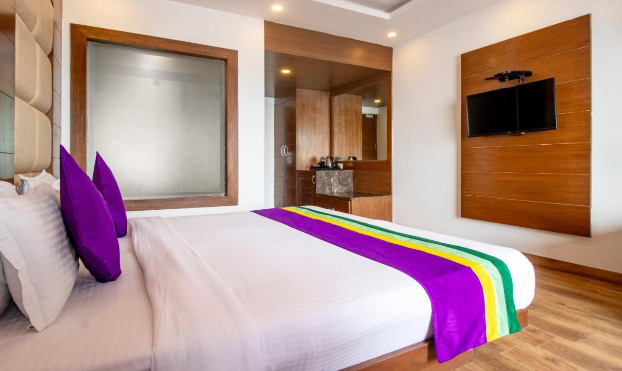 Treebo Premium Queen Of Hills Near Mall Road Mussoorie Exterior foto